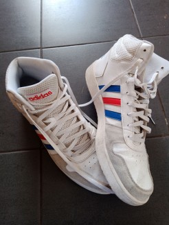 Bild von Sneakerstute